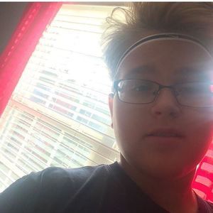 Meet your Posher, Cameron